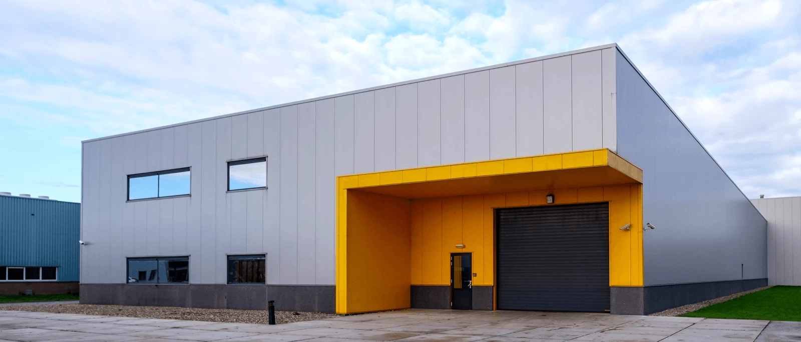 Types of Amazon Warehouses