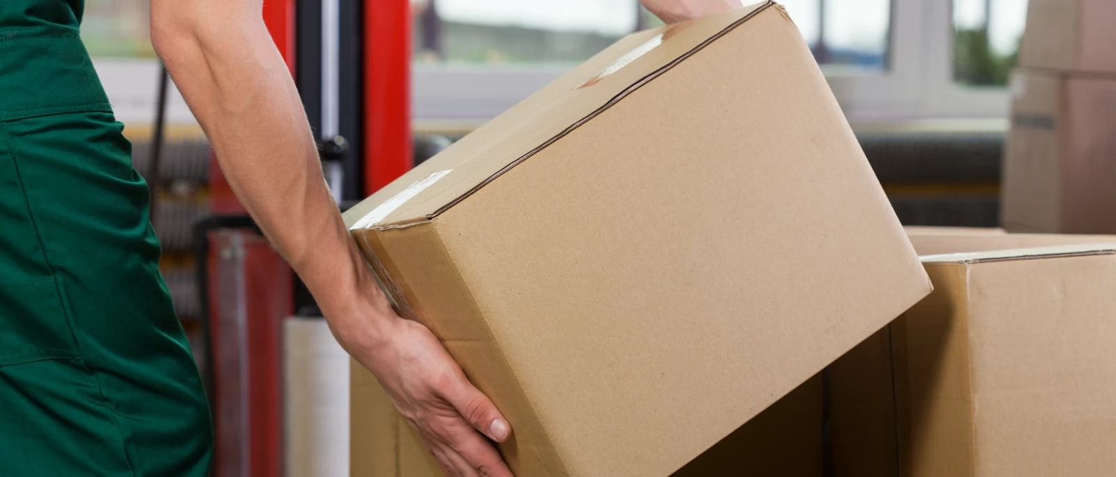 Jobs in the Supply Chain: Warehouse Jobs